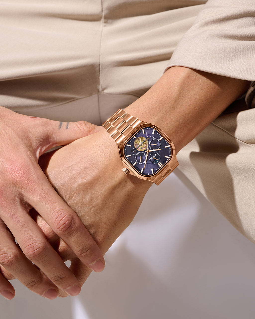 Rosegold With Blue